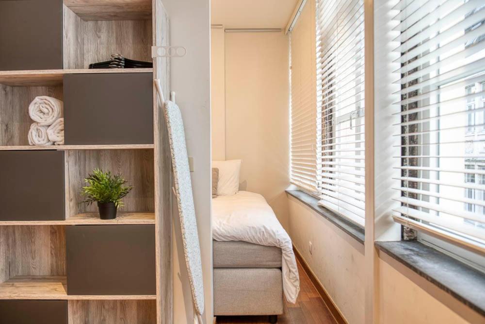 Beautiful City Center Apartments In Ghent Near Medieval Castle Gante Exterior foto