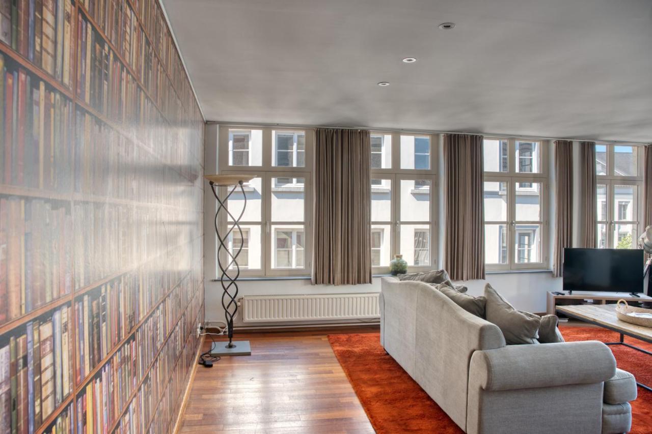 Beautiful City Center Apartments In Ghent Near Medieval Castle Gante Exterior foto
